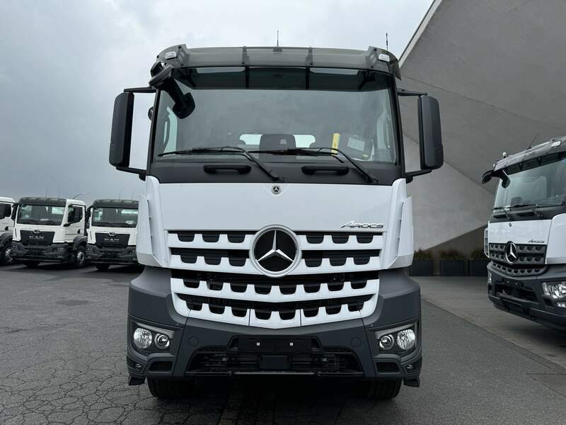 Mercedes Benz 3348 L  6x4 GSR Meiller RS 21.60