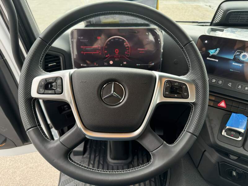 Mercedes Benz 3348 L  6x4 GSR Meiller RS 21.60