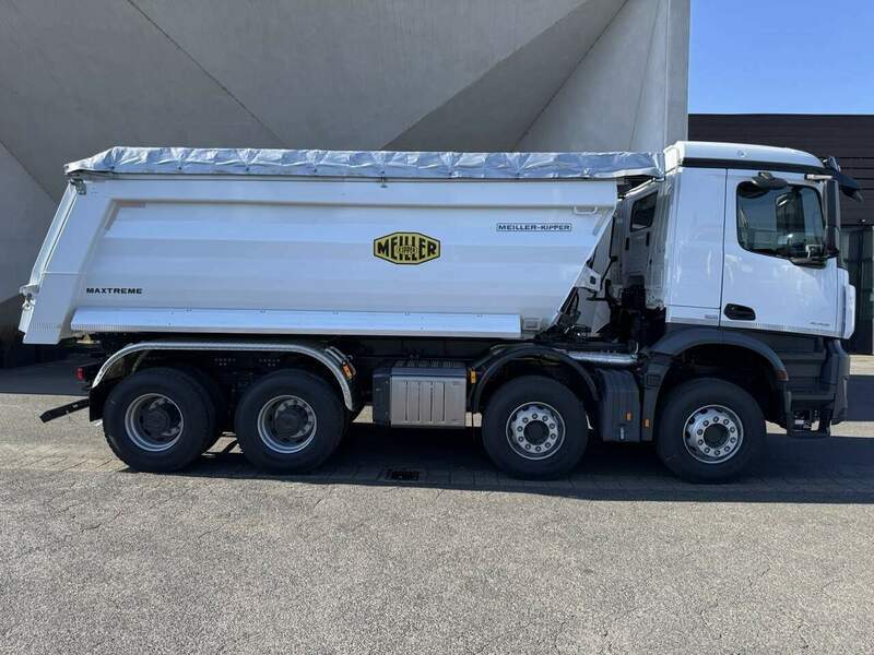 Mercedes Benz 4145 K  8x4 Meiller Kippmulde P436