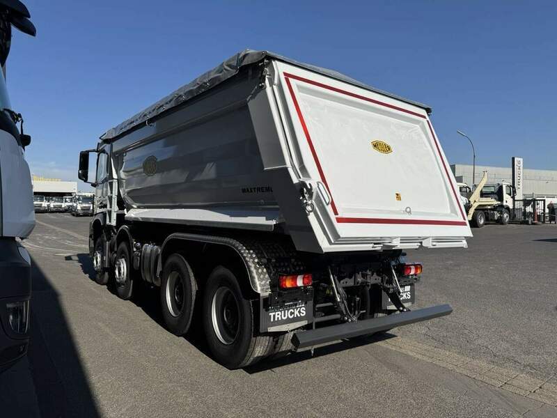 Mercedes Benz 4145 K  8x4 Meiller Kippmulde P436